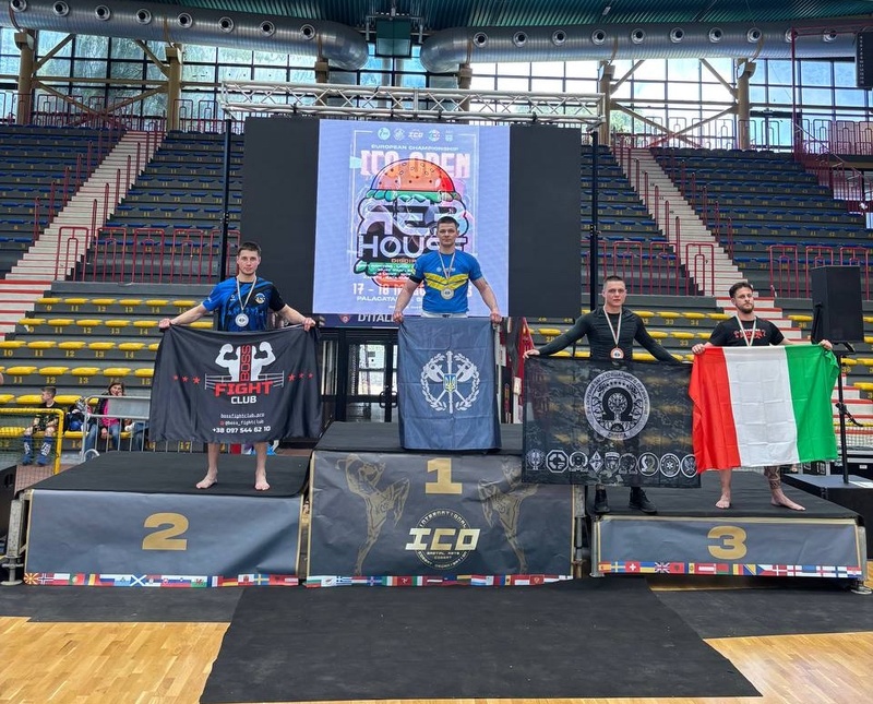 Здобувач 017 спеціальності ХДАЕУ Єгор Лебідь переможець чемпіонату Європи з бойових мистецтв ІСО!