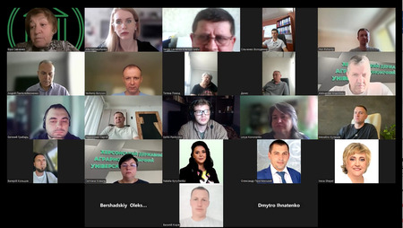 Наукове зростання в дії: на кафедрі підприємництва, обліку та фінансів відбулося звітування здобувачів третього (освітньо-наукового) рівня вищої освіти за навчальний рік