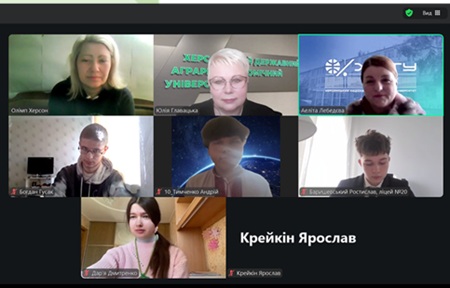 Scientific Landing: англійська філологія та сучасний дискурс на ii етапі конкурсу-захисту МАН (постерний захист)