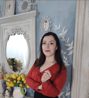 Ганна КОЛЄВА 