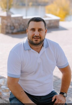 Володимир КРАВЧУК